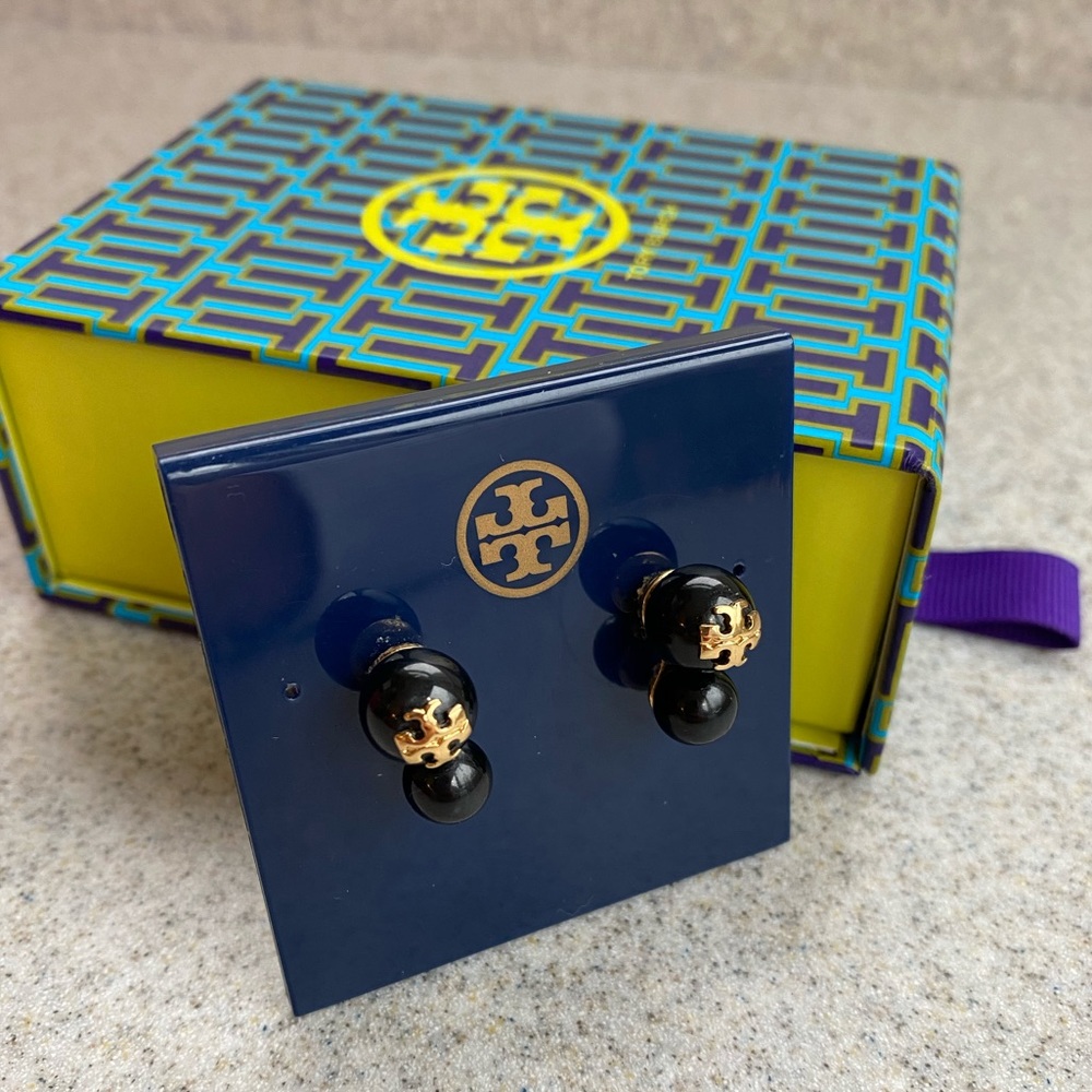 Tory Burch Double stud Pearls